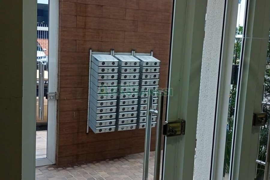 Apartamento com 75m², 2 dormitórios, 1 vaga, no bairro Charqueadas em Caxias do Sul para Comprar