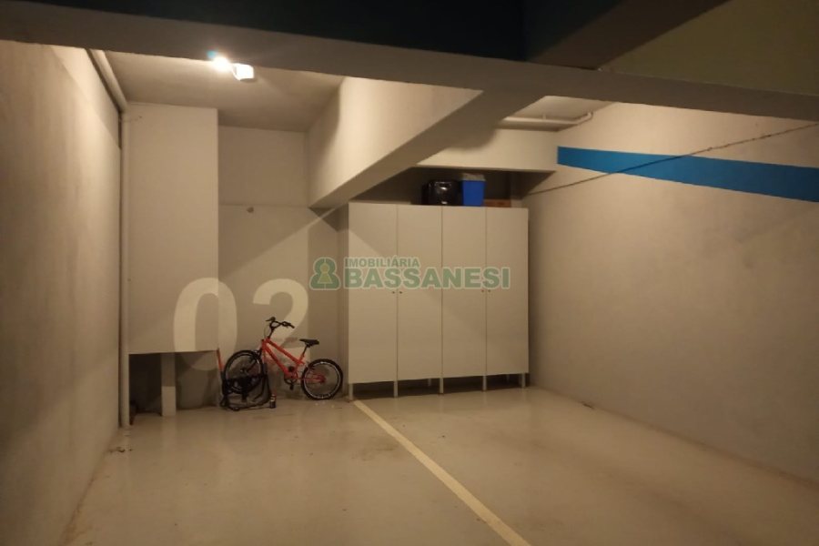 Apartamento com 75m², 2 dormitórios, 1 vaga, no bairro Charqueadas em Caxias do Sul para Comprar