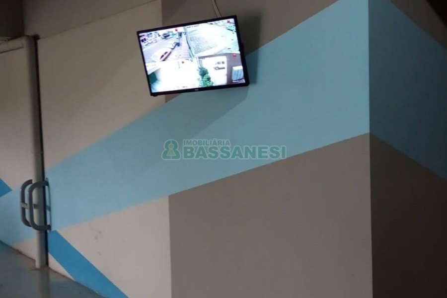 Apartamento com 75m², 2 dormitórios, 1 vaga, no bairro Charqueadas em Caxias do Sul para Comprar