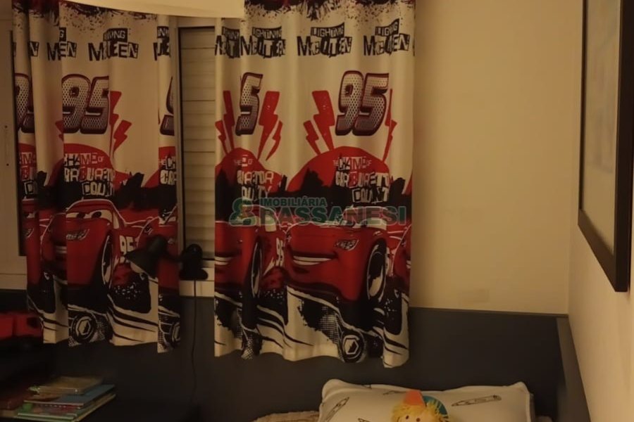 Apartamento com 75m², 2 dormitórios, 1 vaga, no bairro Charqueadas em Caxias do Sul para Comprar