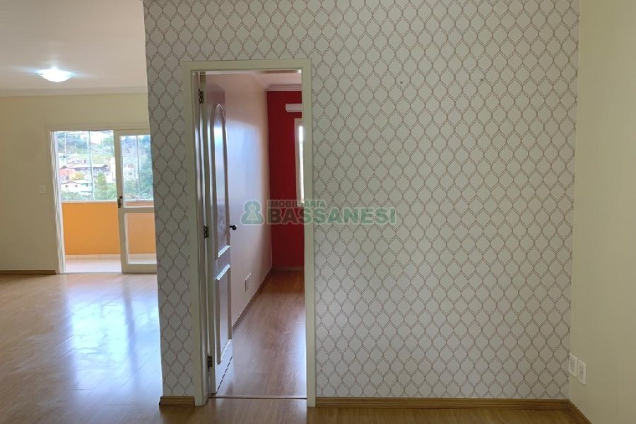 Apartamento com 170m², 3 dormitórios, 1 vaga, no bairro Cristo Redentor em Caxias do Sul para Comprar