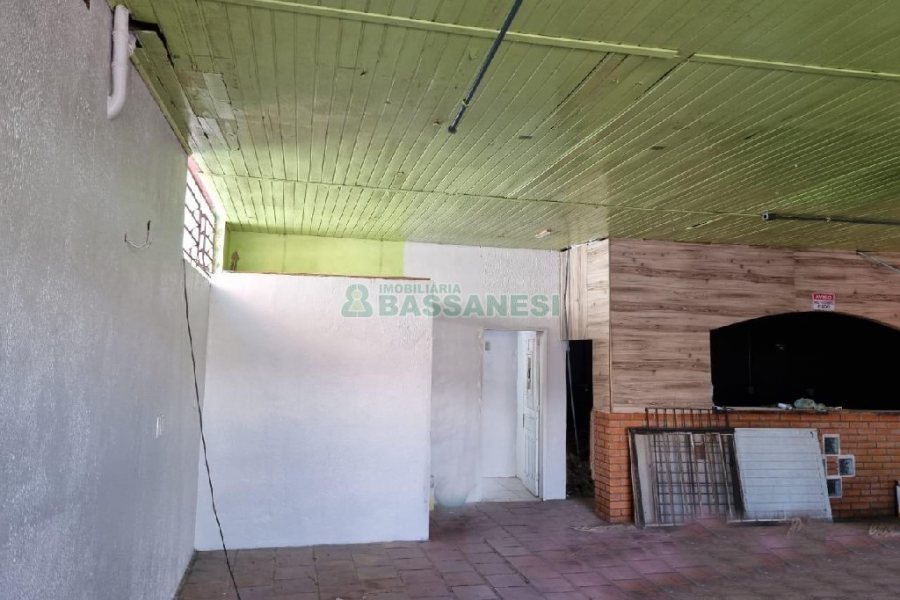 Loja com 110m², no bairro Sagrada Família em Caxias do Sul para Alugar
