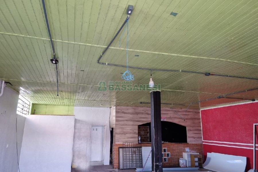 Loja com 110m², no bairro Sagrada Família em Caxias do Sul para Alugar