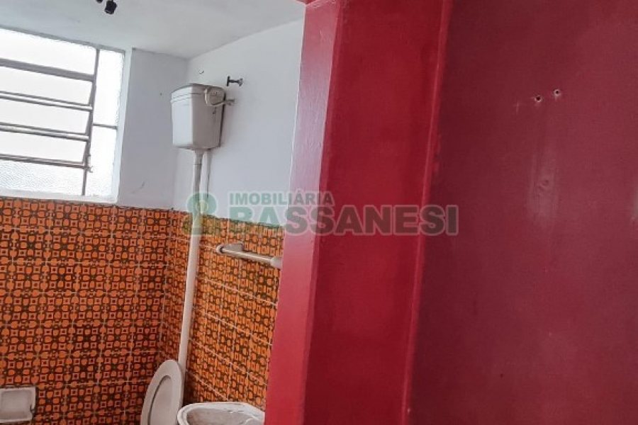 Loja com 110m², no bairro Sagrada Família em Caxias do Sul para Alugar