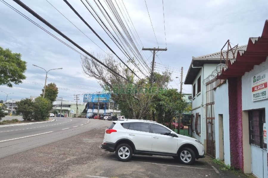 Loja com 110m², no bairro Sagrada Família em Caxias do Sul para Alugar