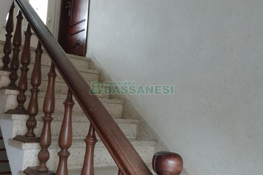 Predio com 1199m², no bairro Bela Vista em Caxias do Sul para Comprar