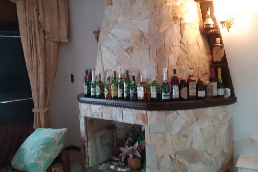 Predio com 1199m², no bairro Bela Vista em Caxias do Sul para Comprar