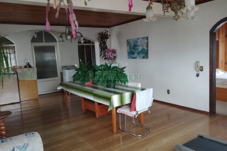 Predio com 1199m², no bairro Bela Vista em Caxias do Sul para Comprar