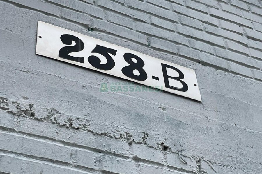 Pavilhão com 1000m², no bairro São Leopoldo em Caxias do Sul para Alugar