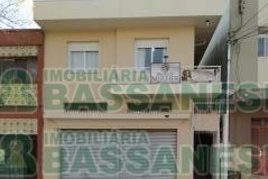 Loja com 150m², no bairro Rio Branco em Caxias do Sul para Alugar