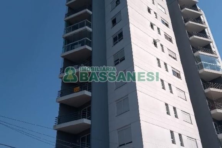 Apartamento com 82m², 2 dormitórios, 2 vagas, no bairro Desvio Rizzo em Caxias do Sul para Comprar