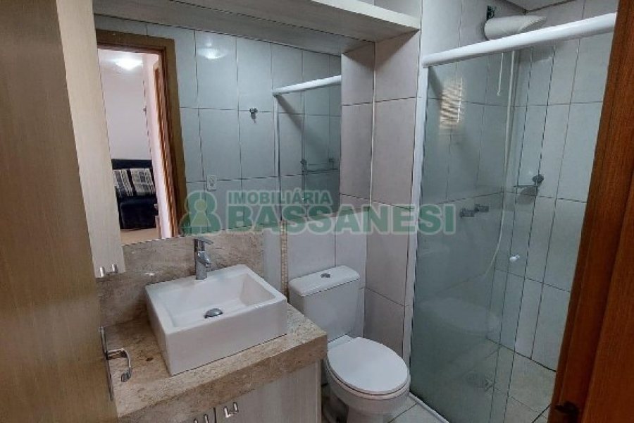 Apartamento com 60m², 2 dormitórios, 1 vaga, no bairro Desvio Rizzo em Caxias do Sul para Comprar