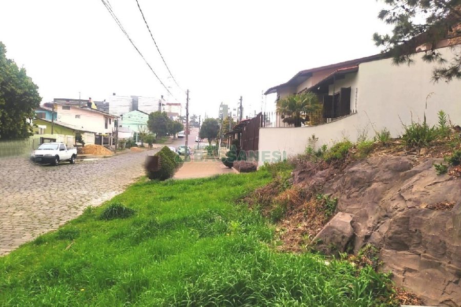 Terreno com 400m², no bairro Cidade Nova em Caxias do Sul para Alugar