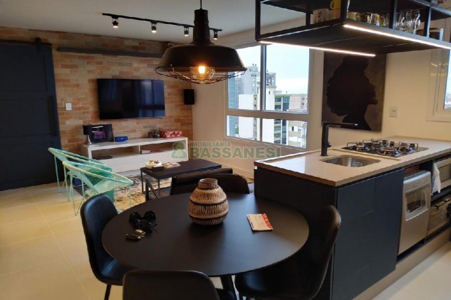 Apartamento com 47m², 1 dormitório, 2 vagas, no bairro Centro em Caxias do Sul para Alugar