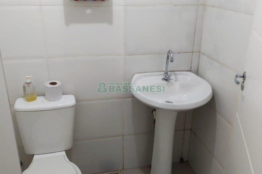 Loja com 184m², no bairro Bela Vista em Caxias do Sul para Comprar