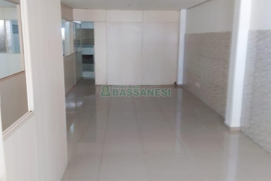 Loja com 184m², no bairro Bela Vista em Caxias do Sul para Comprar