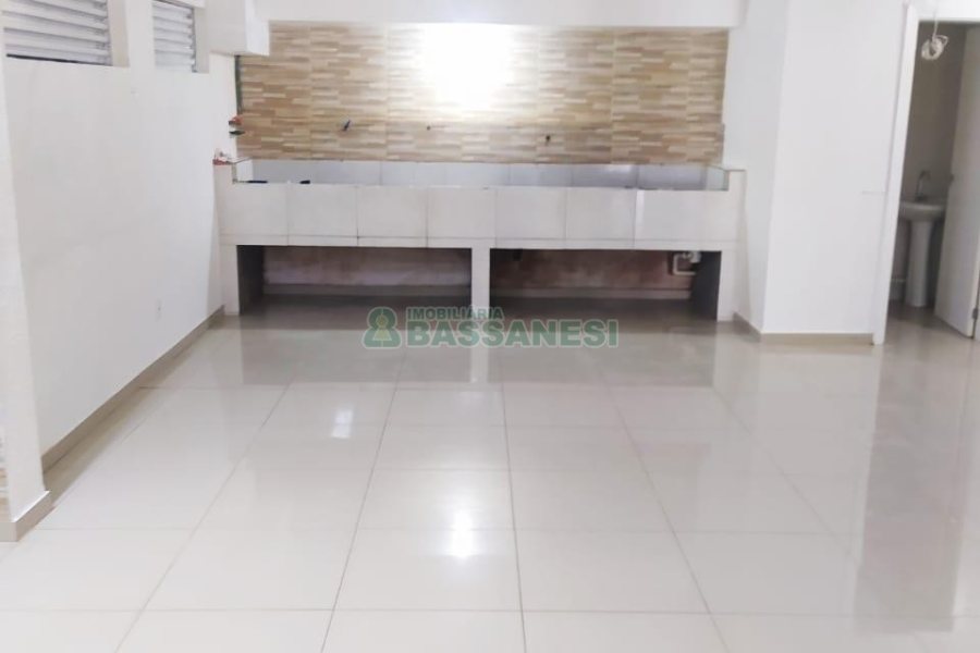 Loja com 184m², no bairro Bela Vista em Caxias do Sul para Comprar