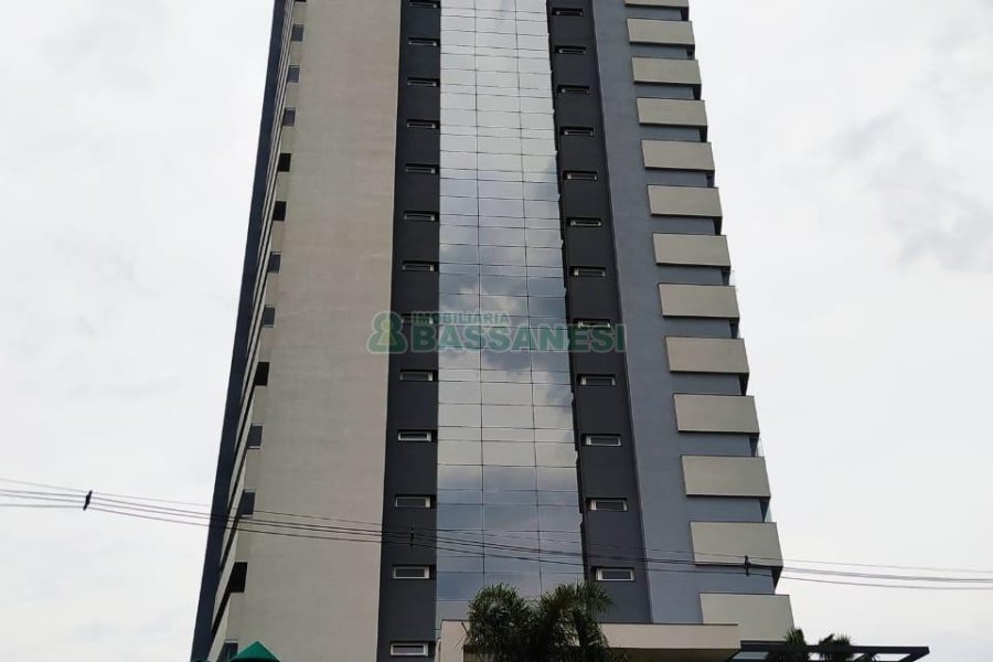 Loja com 533m², no bairro Sanvitto em Caxias do Sul para Alugar