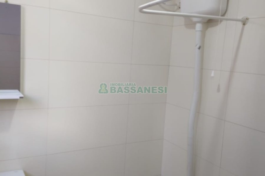 Apartamento com 79m², 3 dormitórios, 1 vaga, no bairro Panazzolo em Caxias do Sul para Comprar