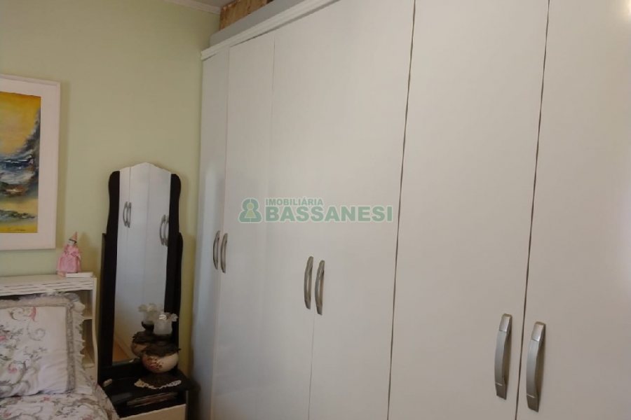 Apartamento com 153m², 3 dormitórios, 1 vaga, no bairro Rio Branco em Caxias do Sul para Comprar