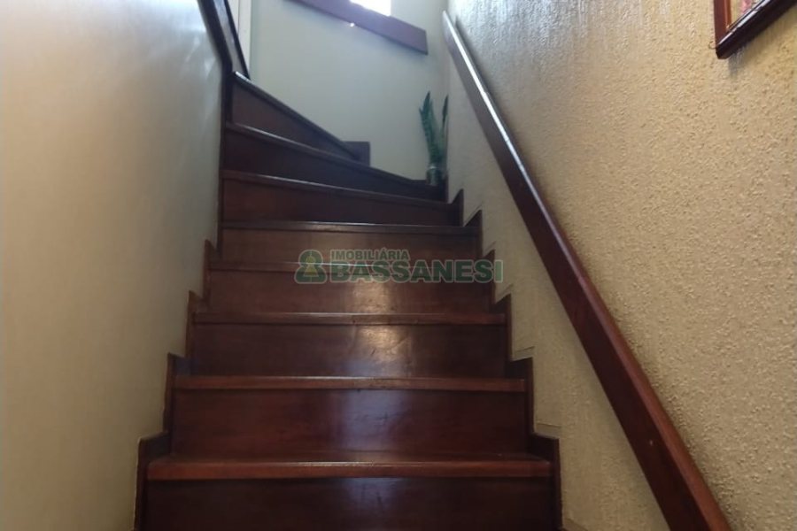 Apartamento com 153m², 3 dormitórios, 1 vaga, no bairro Rio Branco em Caxias do Sul para Comprar