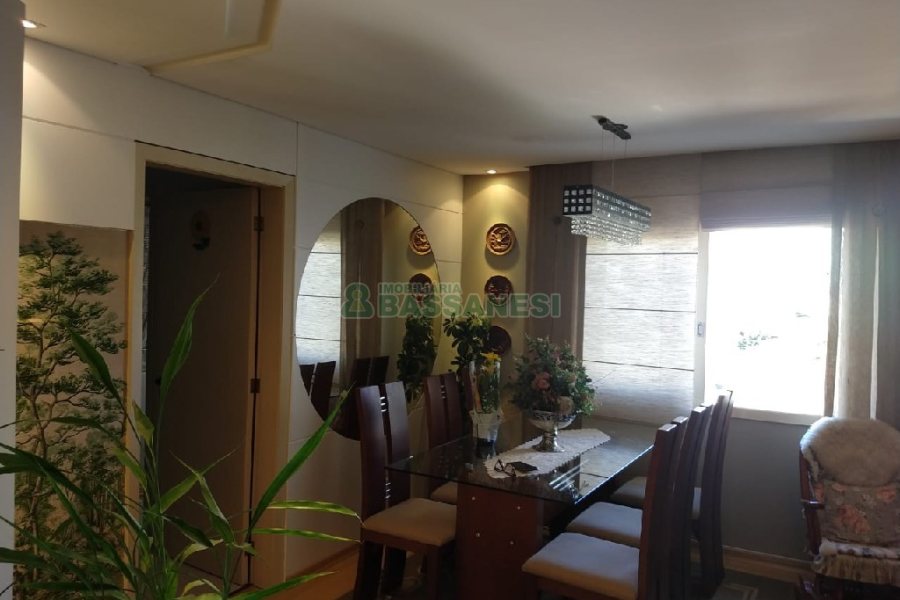 Apartamento com 153m², 3 dormitórios, 1 vaga, no bairro Rio Branco em Caxias do Sul para Comprar