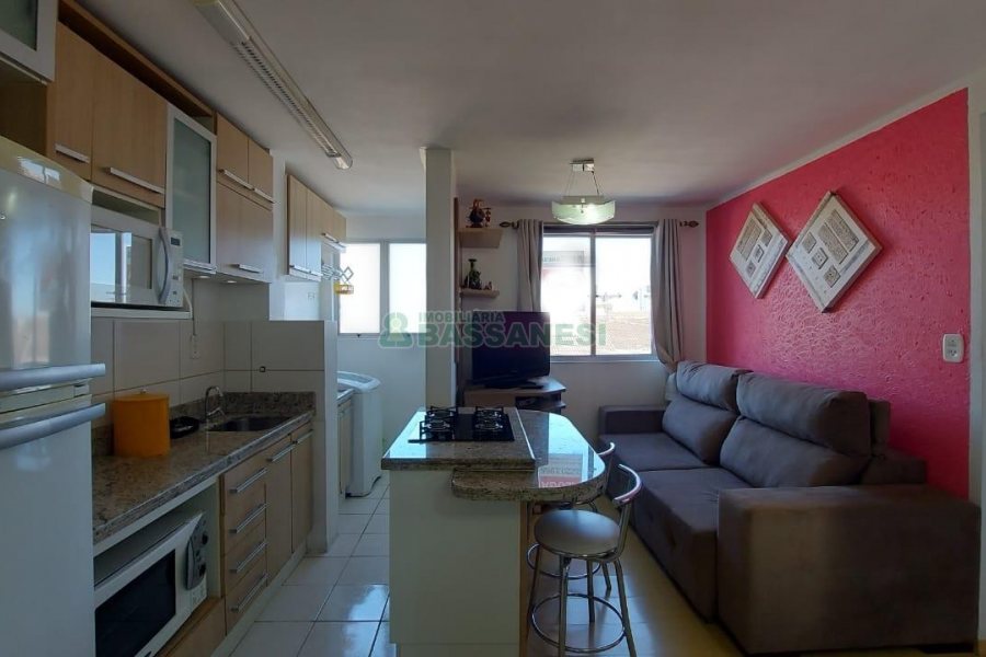 Apto Mobiliado com 59m², 2 dormitórios, 1 vaga, no bairro Santo Antônio em Caxias do Sul para Alugar