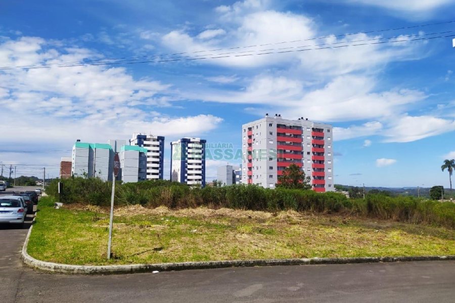Terreno com 720m², no bairro Planalto em Caxias do Sul para Alugar