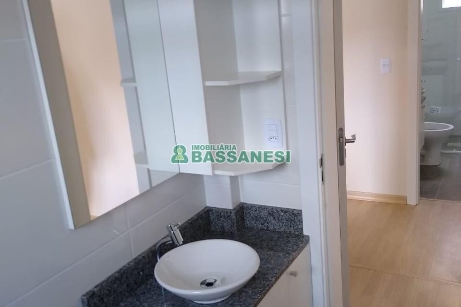 Apartamento, no bairro Salgado Filho em Caxias do Sul para Comprar