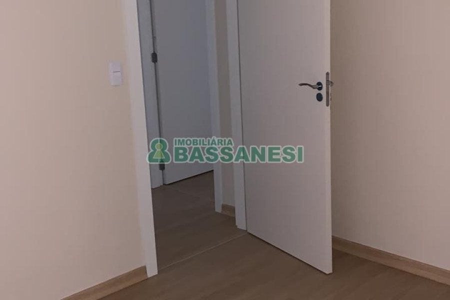 Apartamento, no bairro Salgado Filho em Caxias do Sul para Comprar