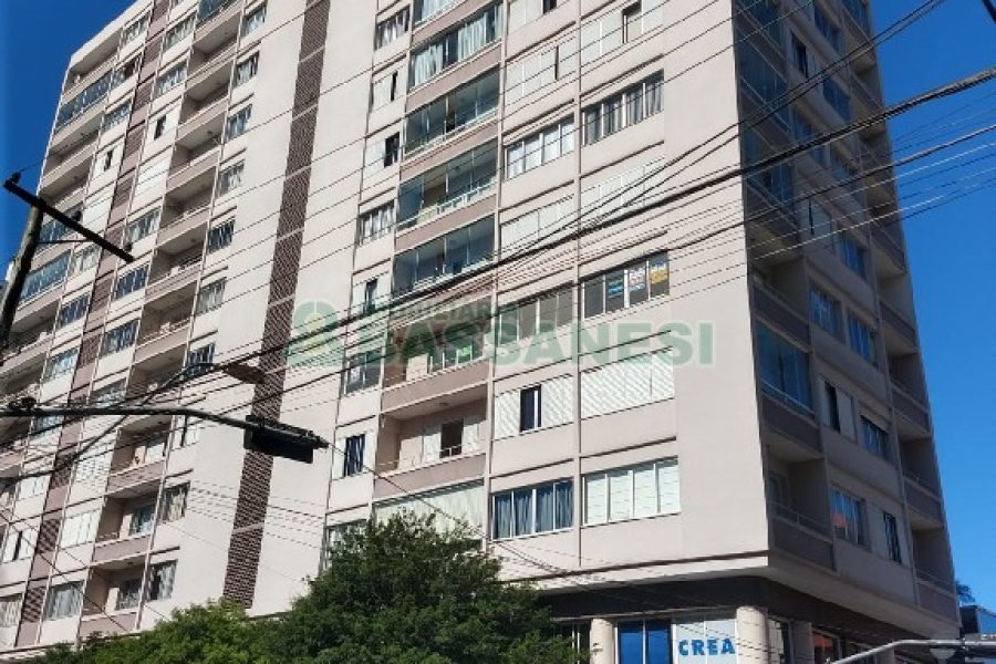 Apartamento com 51m², 2 dormitórios, no bairro Centro em Caxias do Sul para Comprar