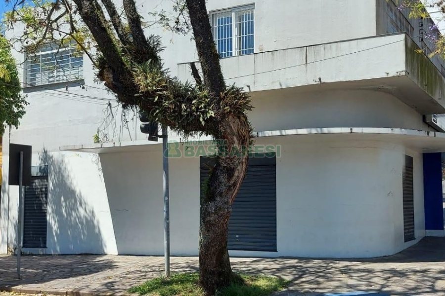 Loja com 72m², no bairro Centro em Caxias do Sul para Alugar