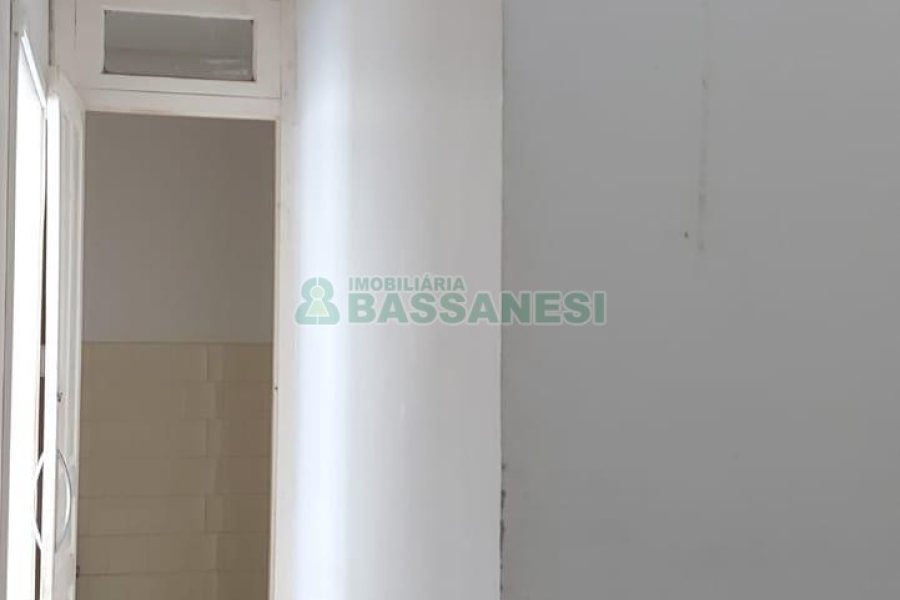 Loja com 72m², no bairro Centro em Caxias do Sul para Alugar