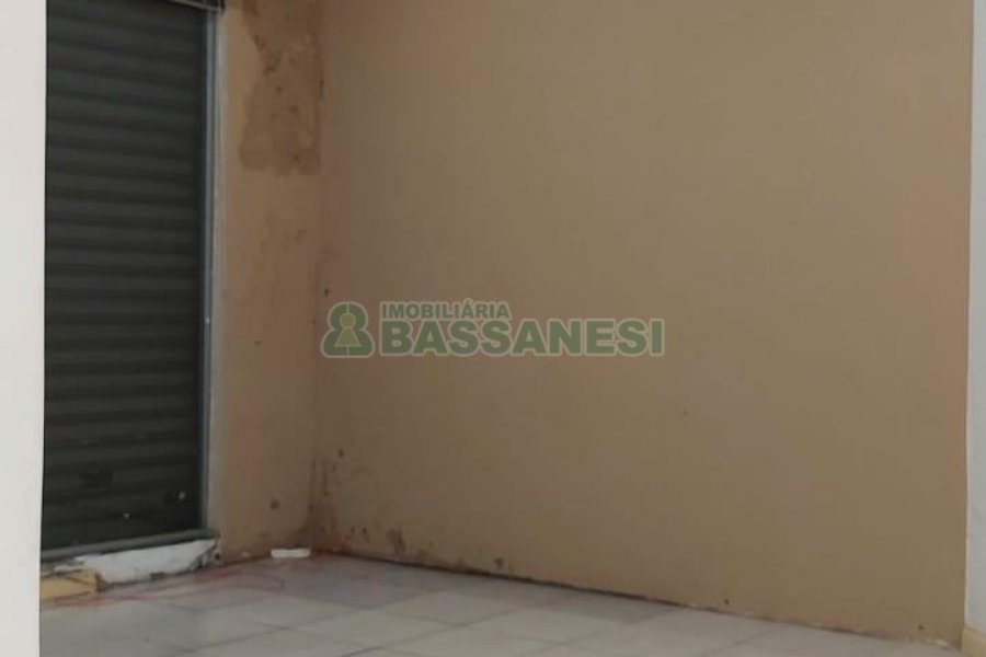 Loja com 72m², no bairro Centro em Caxias do Sul para Alugar