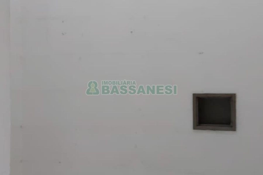 Loja com 72m², no bairro Centro em Caxias do Sul para Alugar