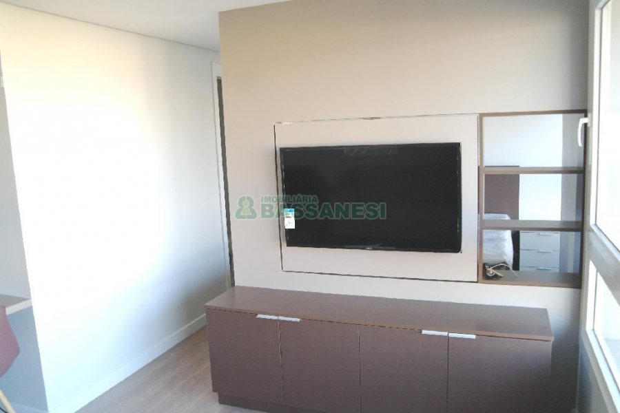 Apto Mobiliado com 38m², 1 dormitório, 1 vaga, no bairro Villagio Iguatemi em Caxias do Sul para Alugar