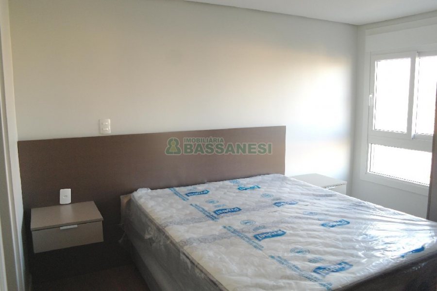 Apto Mobiliado com 38m², 1 dormitório, 1 vaga, no bairro Villagio Iguatemi em Caxias do Sul para Alugar