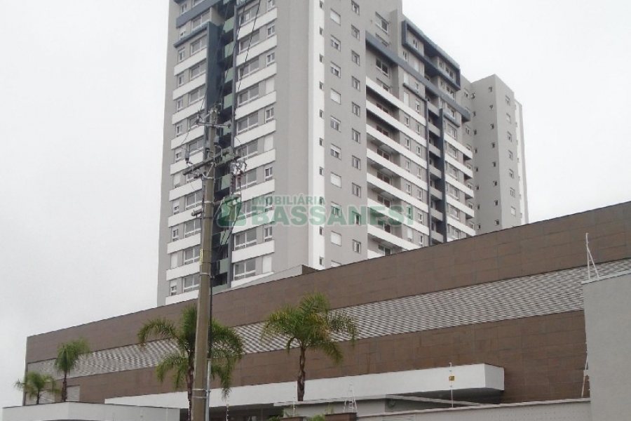 Apto Mobiliado com 38m², 1 dormitório, 1 vaga, no bairro Villagio Iguatemi em Caxias do Sul para Alugar