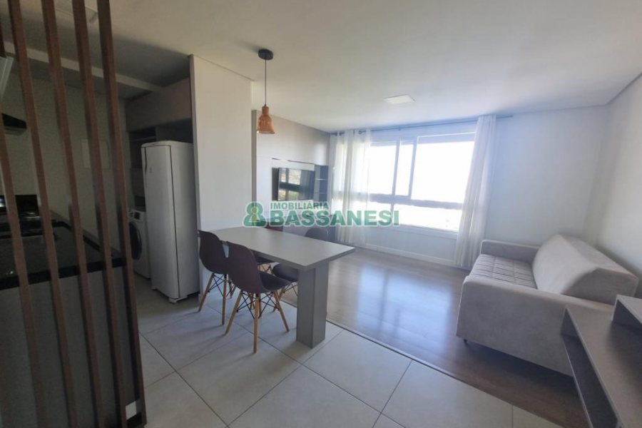 Apto Mobiliado com 38m², 1 dormitório, 1 vaga, no bairro Villagio Iguatemi em Caxias do Sul para Alugar