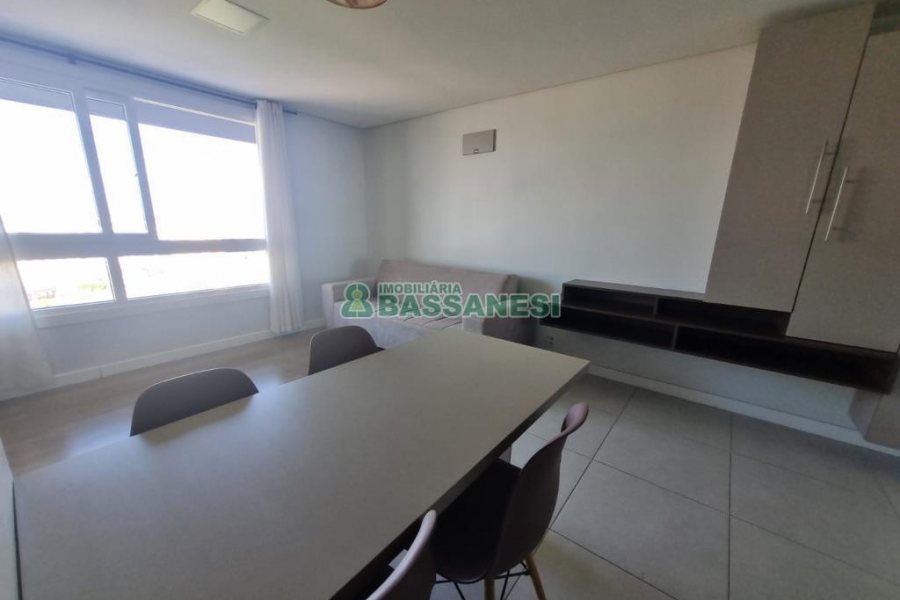 Apto Mobiliado com 38m², 1 dormitório, 1 vaga, no bairro Villagio Iguatemi em Caxias do Sul para Alugar