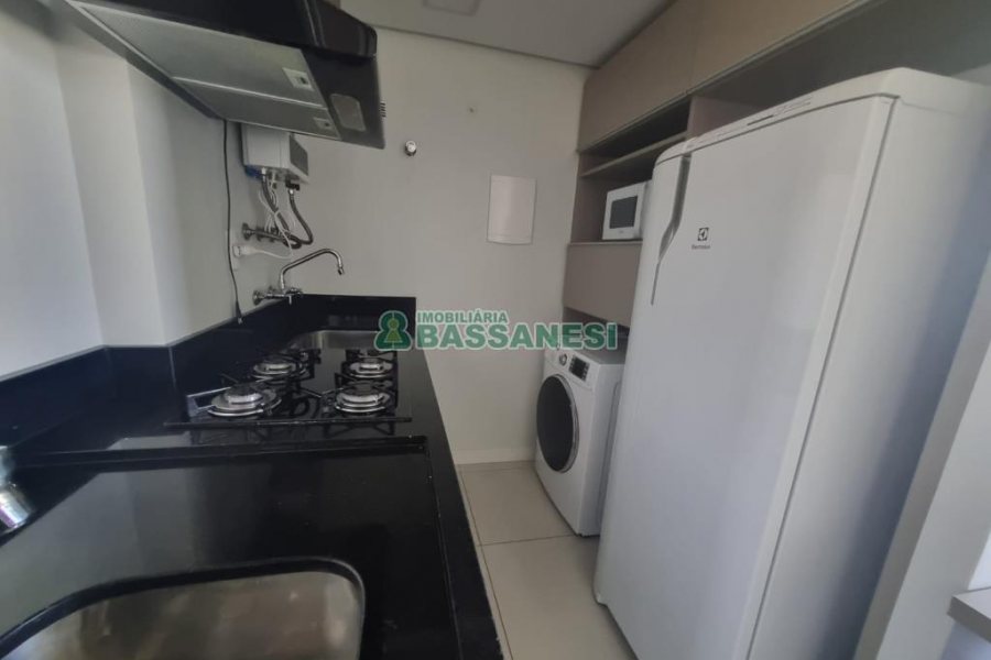 Apto Mobiliado com 38m², 1 dormitório, 1 vaga, no bairro Villagio Iguatemi em Caxias do Sul para Alugar