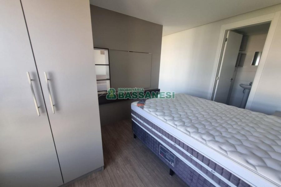 Apto Mobiliado com 38m², 1 dormitório, 1 vaga, no bairro Villagio Iguatemi em Caxias do Sul para Alugar