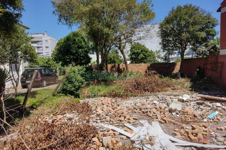 Terreno, no bairro Panazzolo em Caxias do Sul para Comprar