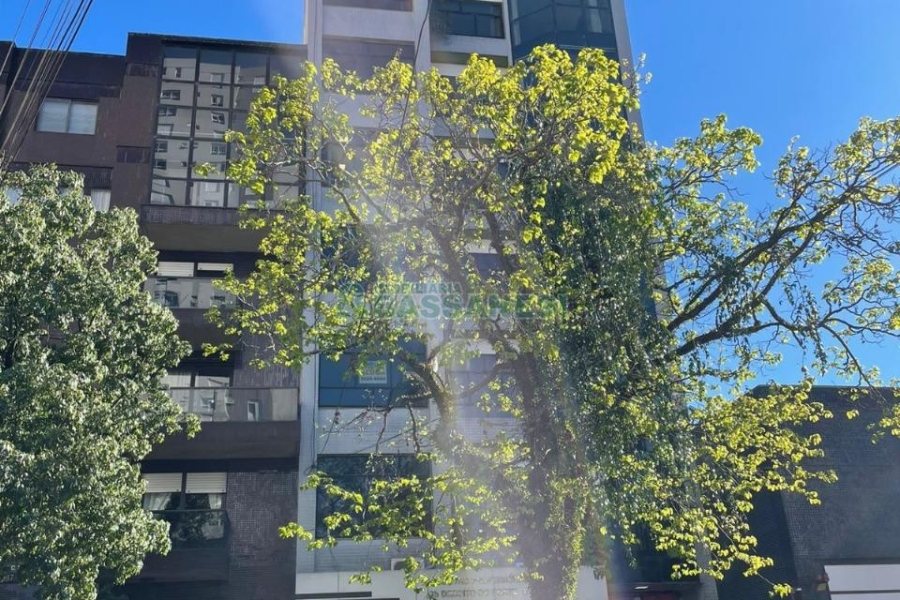 Sala com 96m², 1 vaga, no bairro Centro em Caxias do Sul para Comprar