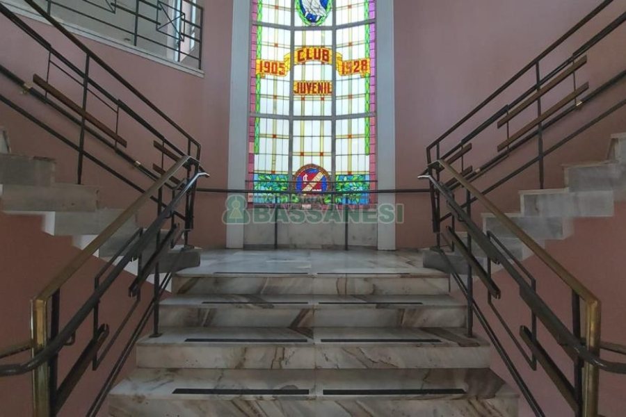 Loja com 3200m², no bairro Centro em Caxias do Sul para Alugar