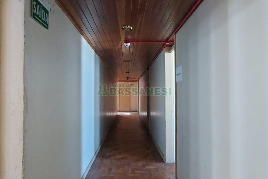 Loja com 3200m², no bairro Centro em Caxias do Sul para Alugar