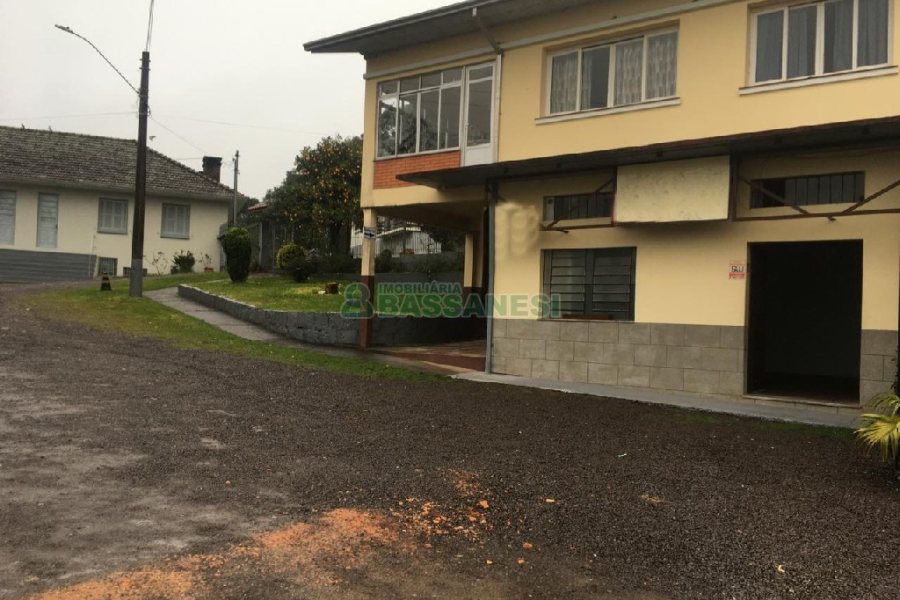 Casa Comercial com 50m², no bairro Santa Corona em Caxias do Sul para Alugar