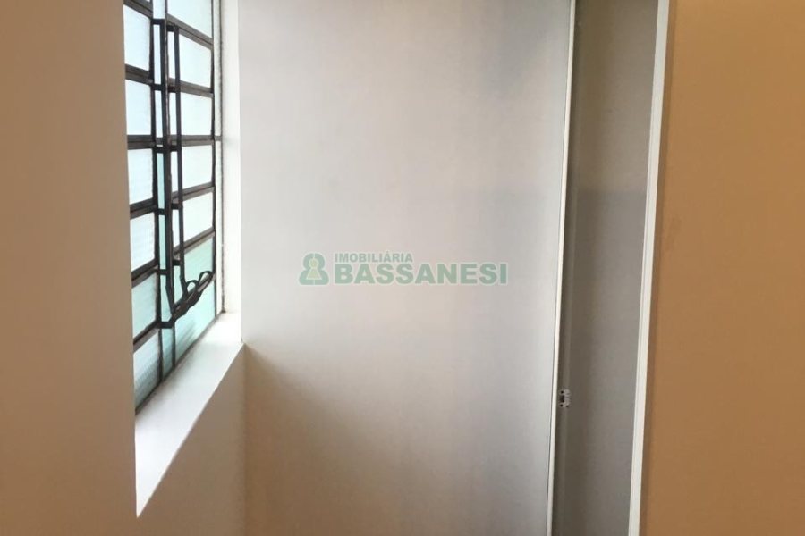 Casa Comercial com 50m², no bairro Santa Corona em Caxias do Sul para Alugar