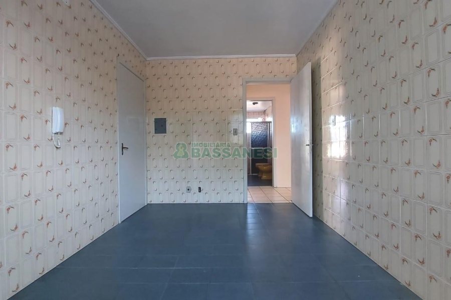 Apartamento com 78m², 3 dormitórios, 1 vaga, no bairro Rio Branco em Caxias do Sul para Alugar