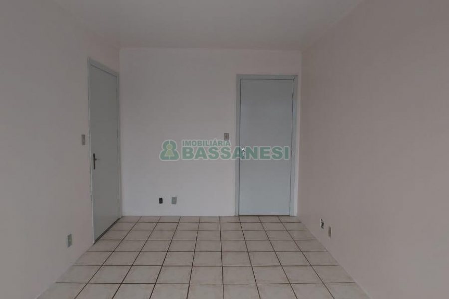 Apartamento com 78m², 3 dormitórios, 1 vaga, no bairro Rio Branco em Caxias do Sul para Alugar